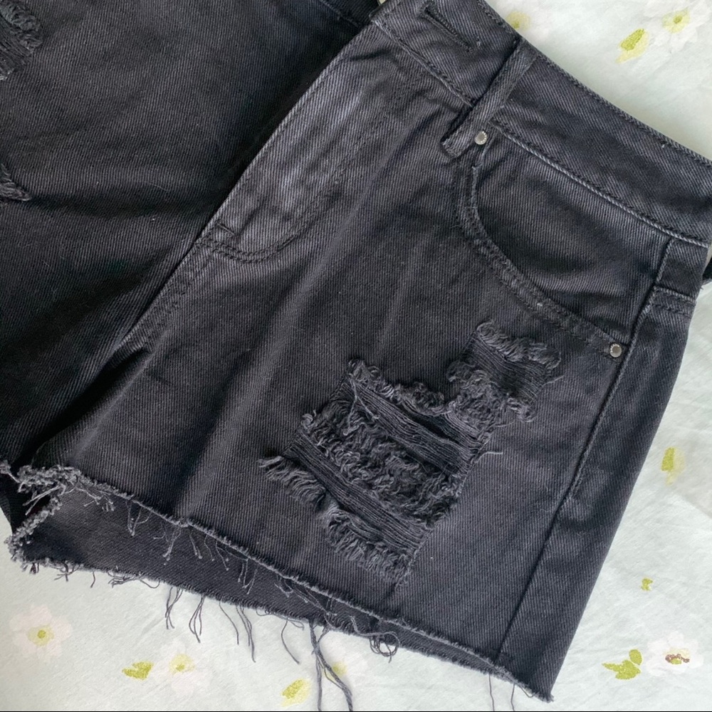 PacSun Black High Rise Short Size 24